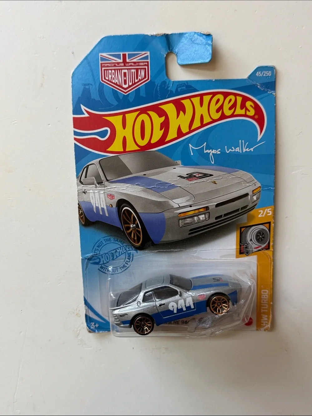 Hot Wheels 89 Porsche 944 Turbo